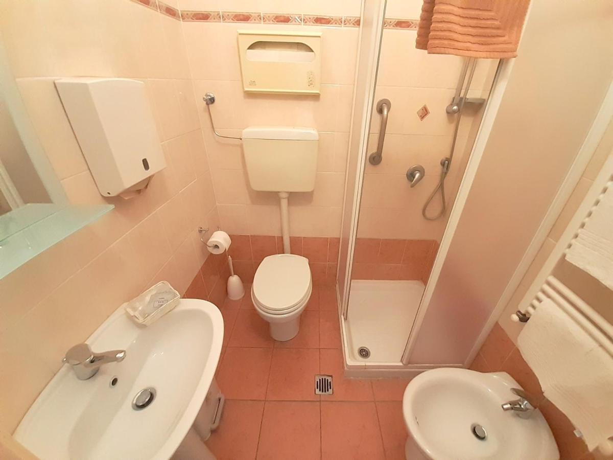 Albergo In Centro ตูริน ภายนอก รูปภาพ